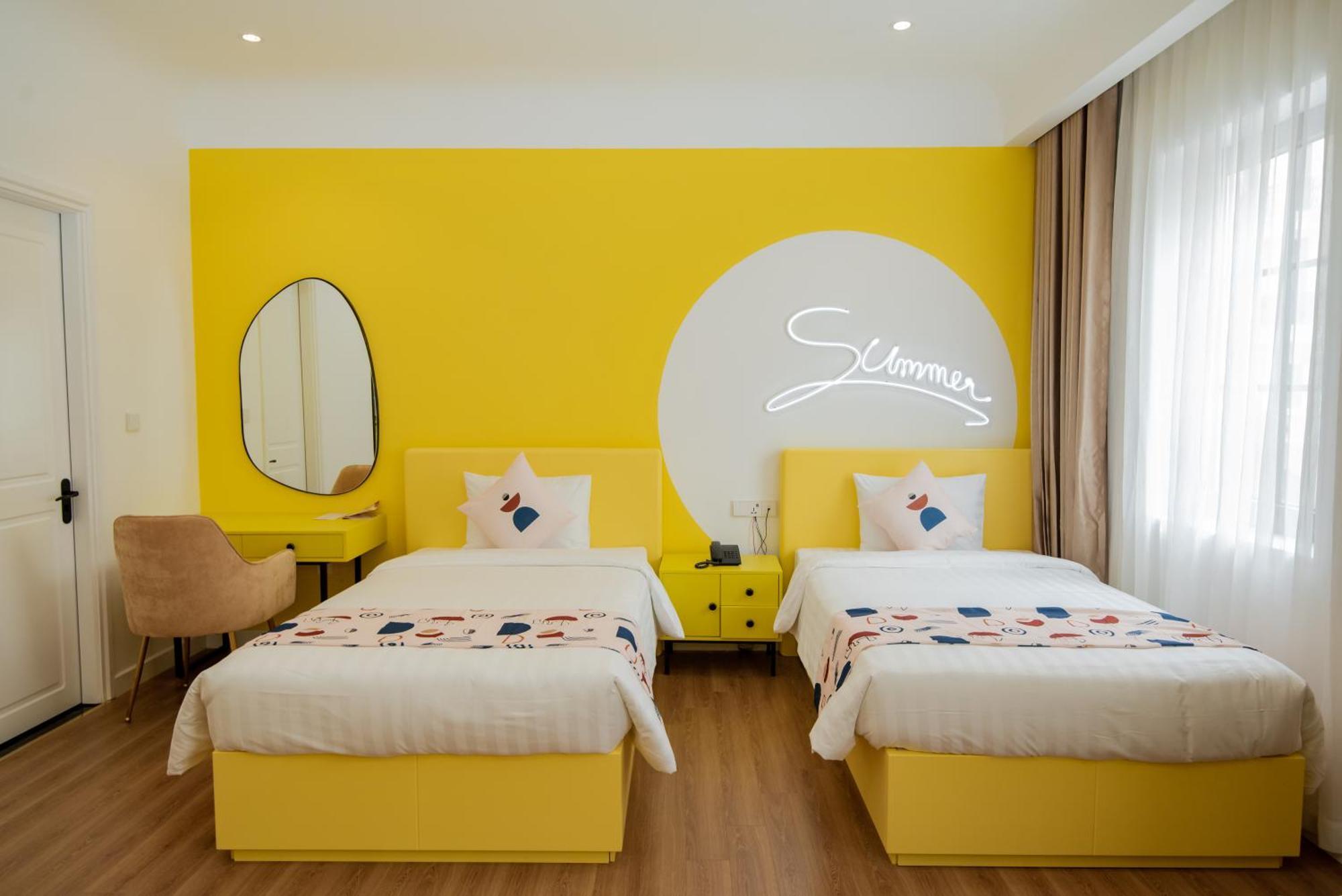 Palette Collect'S Boutique Hotel Ha Long Exterior photo