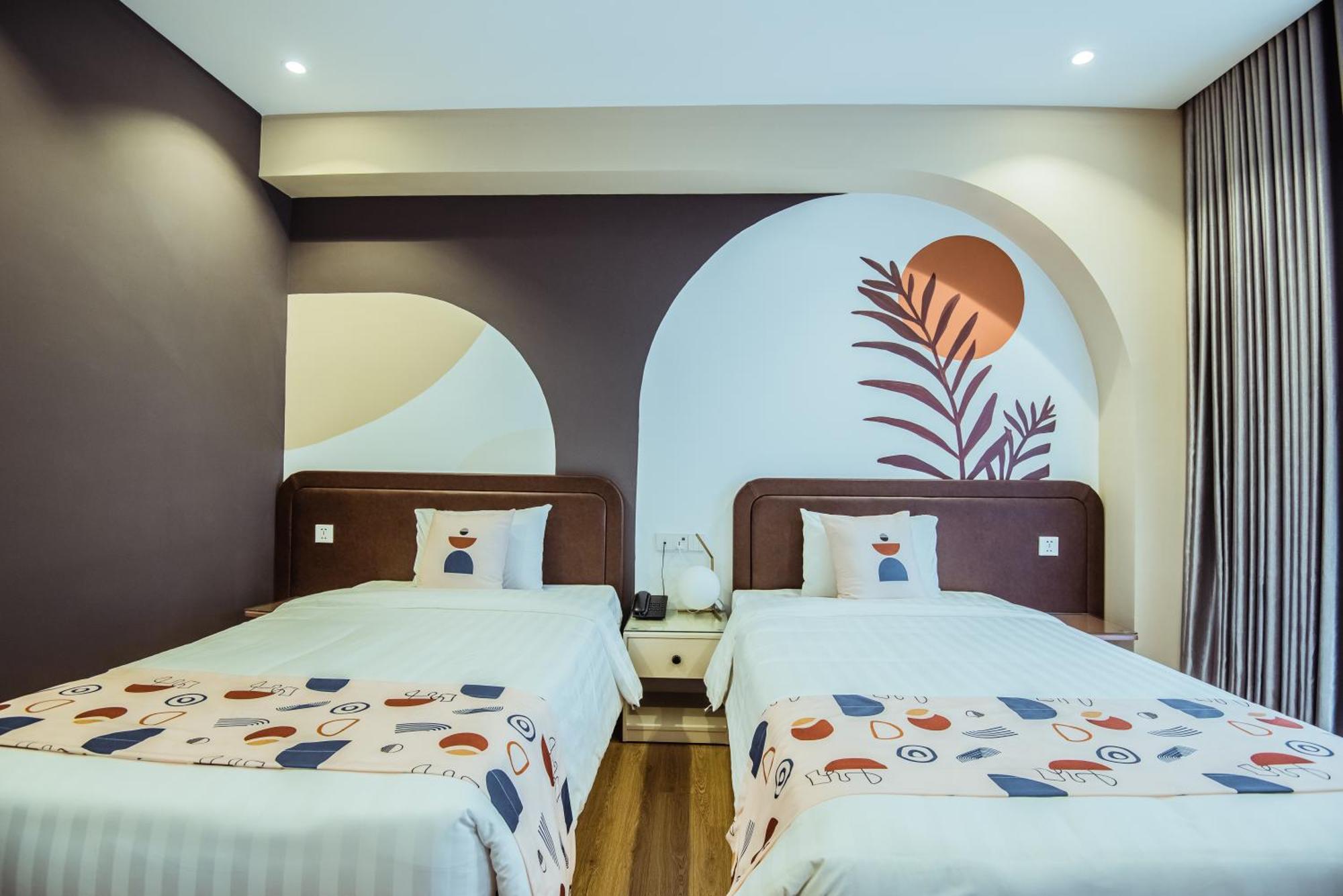 Palette Collect'S Boutique Hotel Ha Long Exterior photo
