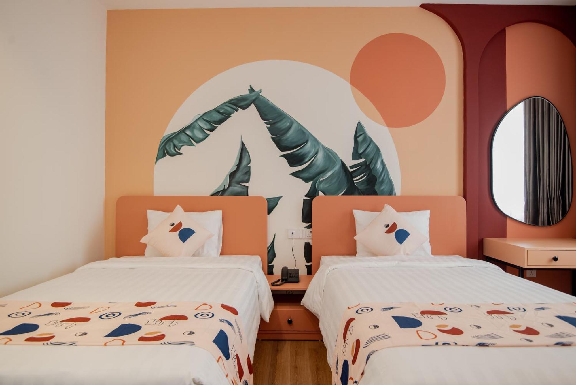 Palette Collect'S Boutique Hotel Ha Long Exterior photo