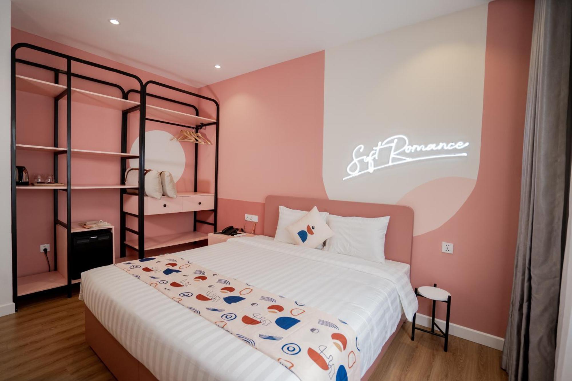 Palette Collect'S Boutique Hotel Ha Long Exterior photo